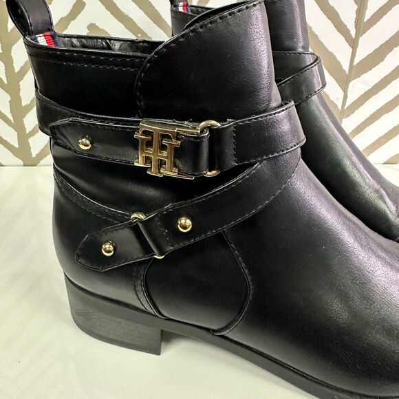 Tommy Hilfiger Black Faux Leather Gold Logo Boots Size 9 - Picture 3 of 9